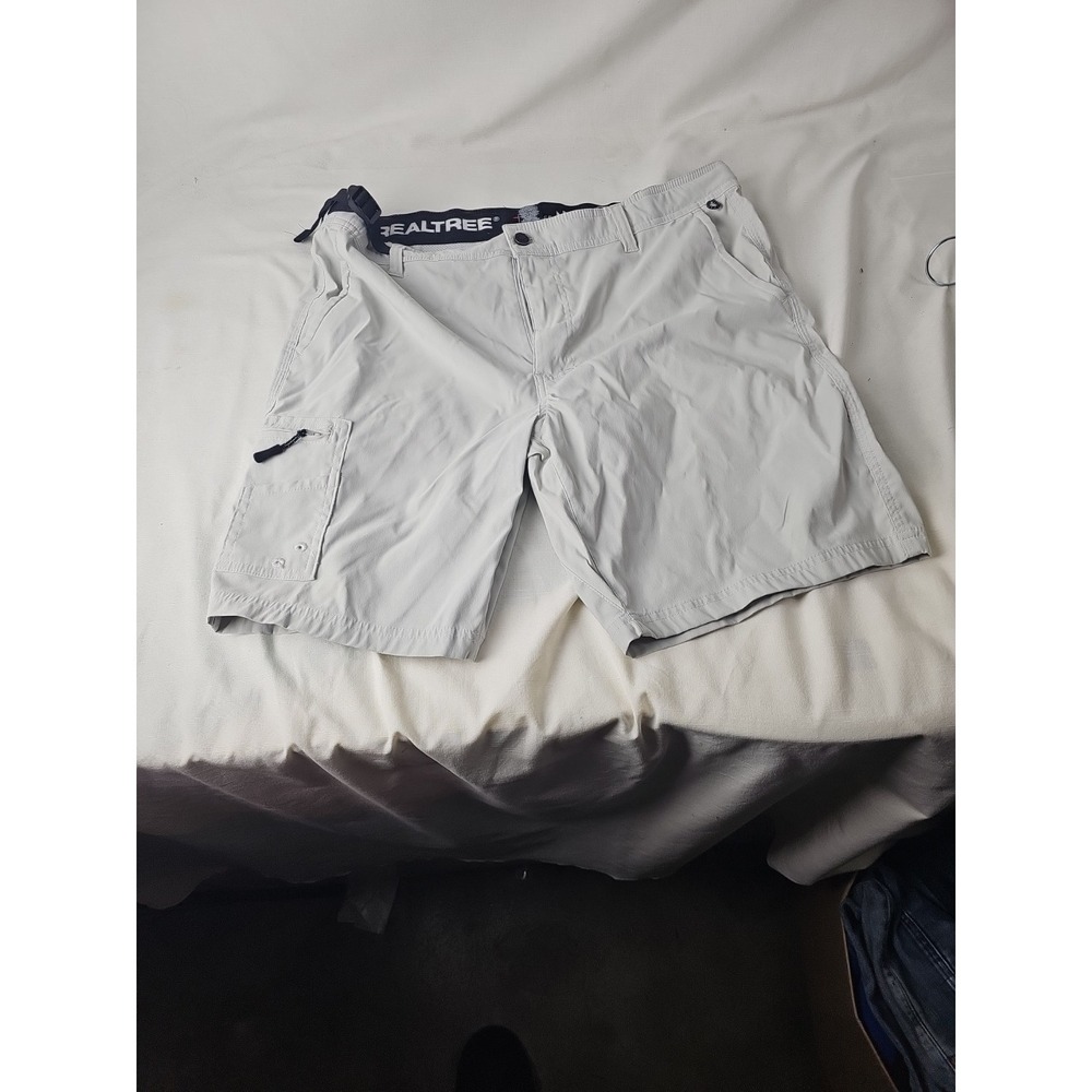 Realtree Fishing Cargo Short Men Large Gray Spandex Nylon Elastic  Outdoor